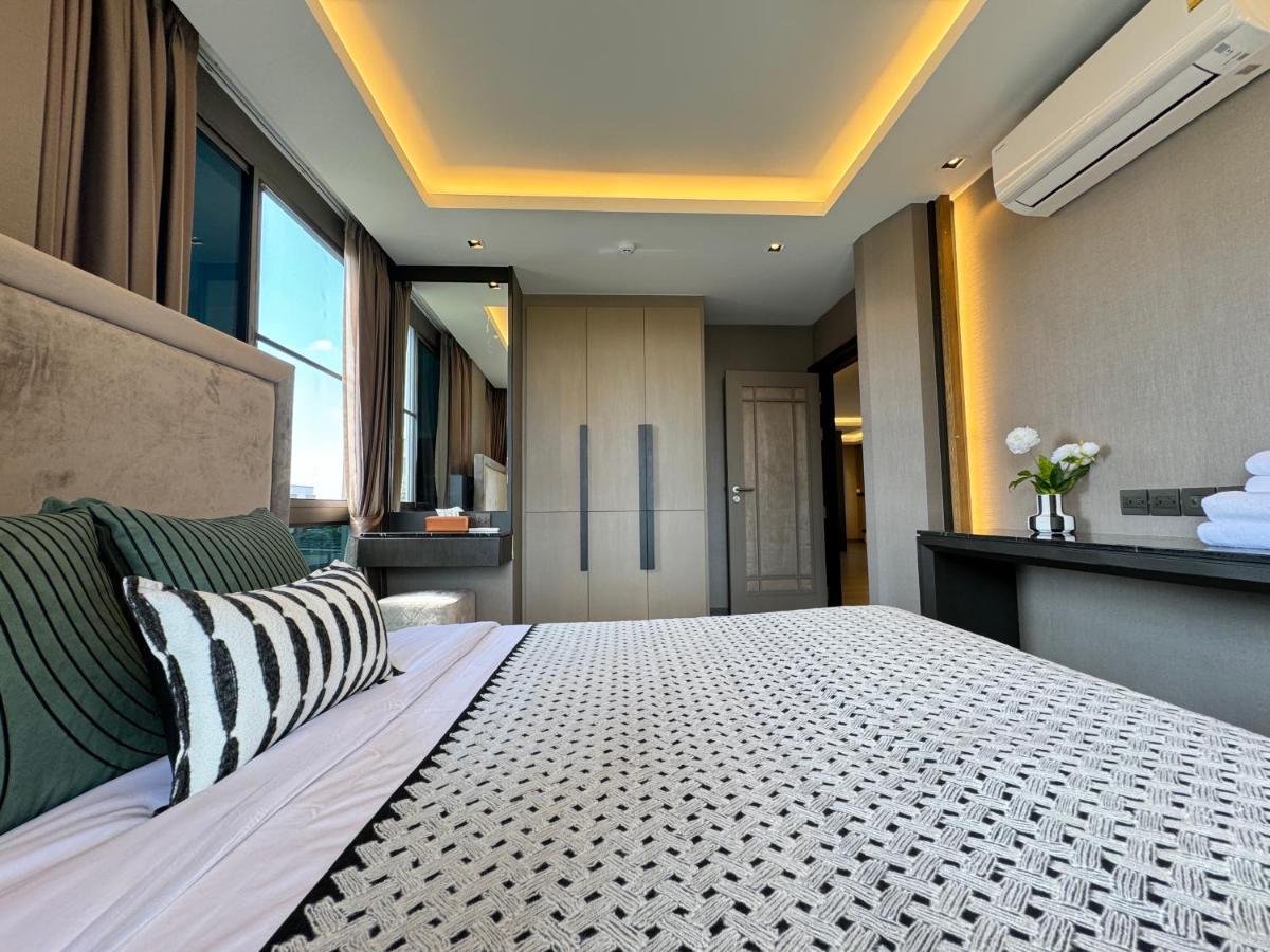 Chiang Mai Night Market Super Large Luxurious 3-Bedroom Hotel-Style Condo Exterior photo